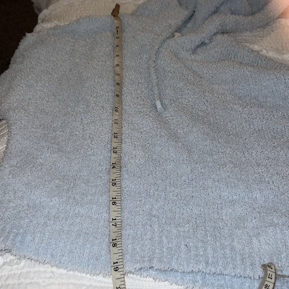 MESHKI Notched Hooded Fuzzy Cropped Sweater & sweatpants. Baby blue color XS set - Picture 13 of 17
